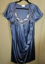 Vintage Vanity Fair Nightgown Womens Blue Floral Embroidered Collar Made In USA
