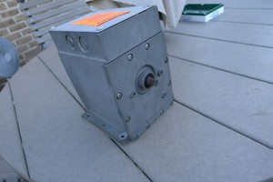 HONEYWELL DAMPER DRIVE M744Y1009, RUNS