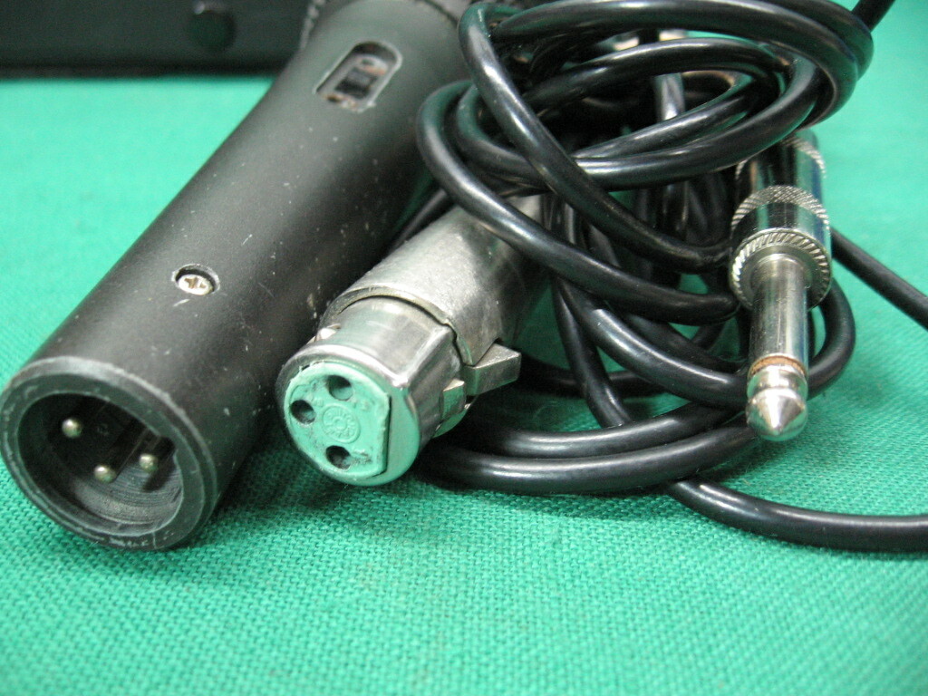 Audio-Technica AT 818 Microphone dynamic unidirectional + Cord +