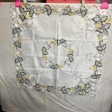 Floral Spring Table Cover 32x32