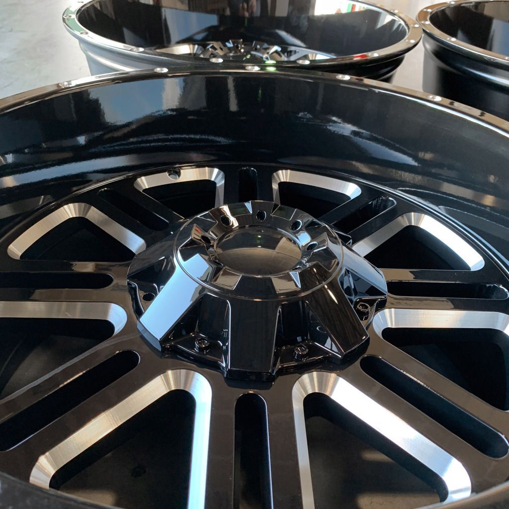 Used 22x12 D6 fit Lifted Chevy Ford 6x135/6x139.7(6x5.5) 44 106.1