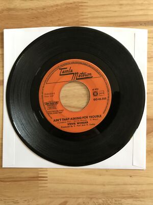 Stevie Wonder Blowin In The Wind/Ain't That Asking For Trouble 7