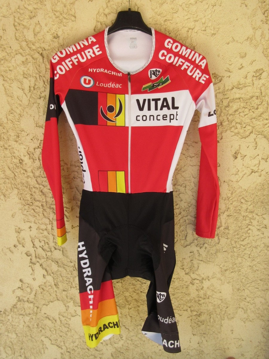 Combi Cuissard cycliste VITAL CONCEPT porté par Armando