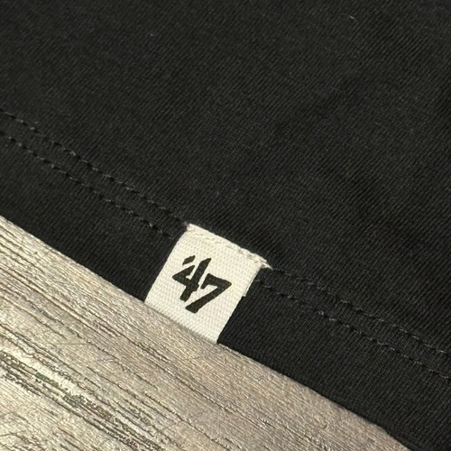 Boston Bruins 2023 NHL Winter Classic 47 Brand Short Sleeve Women Tee Shirt Sz L - Picture 6 of 9