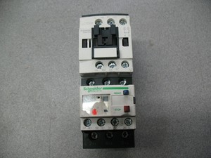Schneider Lc1d09 25 Amp Contactor W Lrd08c Overload Relay 110v Coil 2 5 4a Ebay