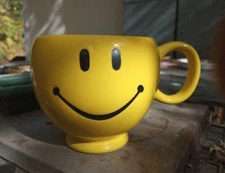 1970’s Happy Face Mug Yellow Teleflora Coffee Teacup Mug Planter