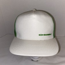 Oakley Trucker Hat Mesh Snapback Cap Green White Vintage Y2K Outdoor Surf Skate