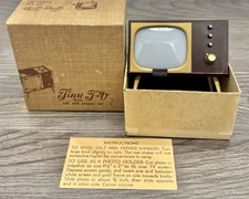 VTG RARE 1950’s TV Salt Pepper Shaker Set & Photo Holder IN BOX! NEW NEVER USED!