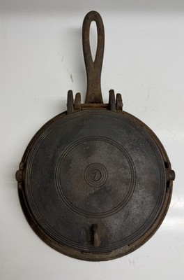 #7 Cast Iron Waffle Maker With Base UNMARKED As Is 6lbs