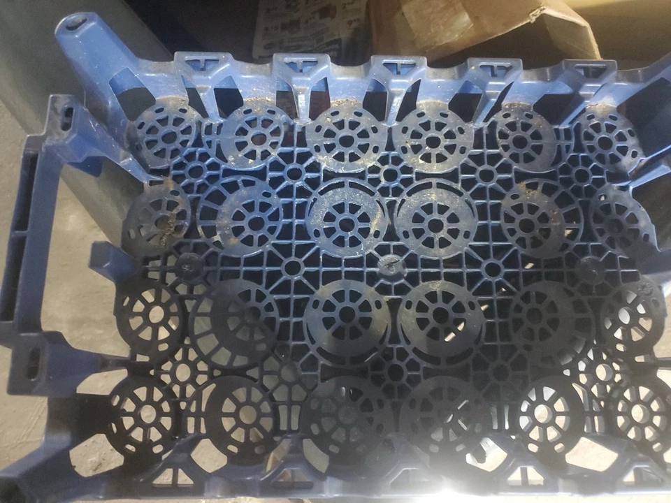 Pepsi Cola Blue Plastic Drink Crate Tray Caddy - Huskylite holds-24- 17 x 11. - Image 2 of 3