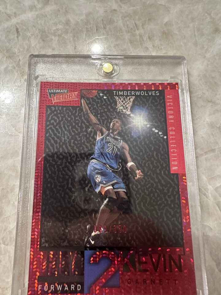 Colección Ultimate Victory Kevin Garnett 2000-01/350 79 Minnesota Timberwolves Foto 3 de 4