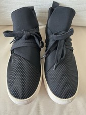 Steve Madden Lancer Pull On Sneaker with Laces Black Size 6.5 New