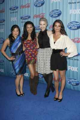 BEAUTIFUL LEA MICHELE Jenna Ushkowitz Naya Rivera & Dianna Agron GLEE 8X10 PHOTO