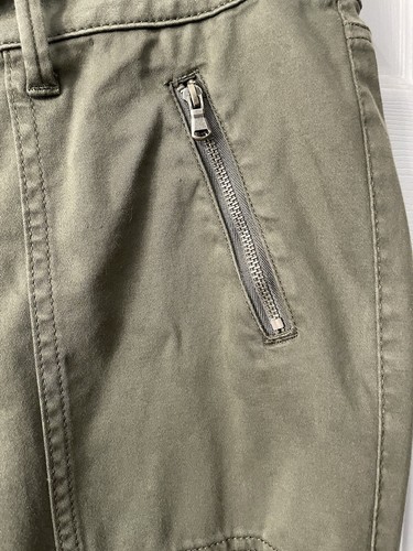 NWT a.n.a. A New Approach Size 14 Petite Olive Green Cargo Pants Cropped - 第 2/8 張圖片