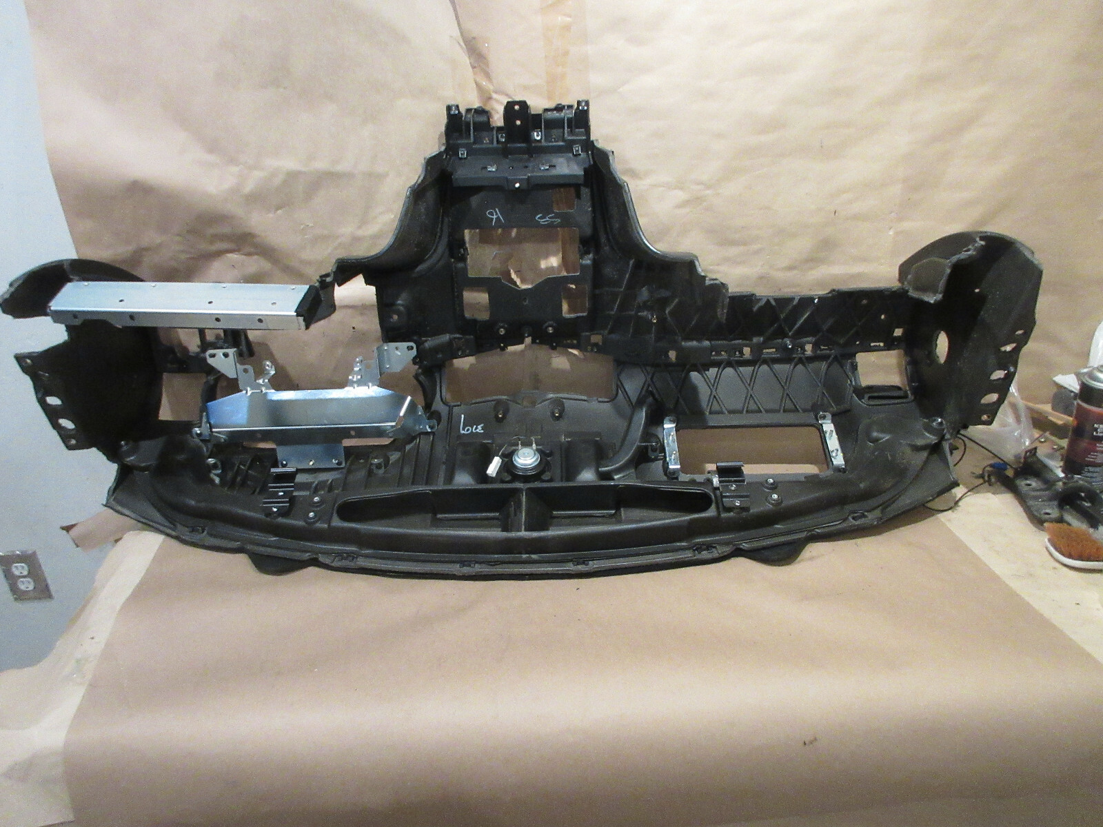Maserati  GranTurismo 2010 - Dashboard Body   P/N 981604300