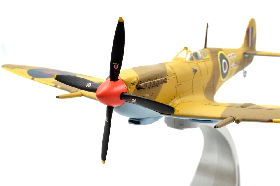 Corgi Supermarine Spitfire Mk.IXC - Colin Gray 1:72 Die-Cast Airplane AA29102 - Image 3 of 4