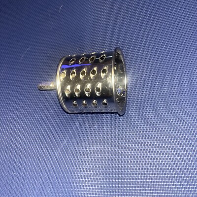 VTG 1977 The Kitchen Works By Moulinex Deluxe Model 308 LG Grater Wheel Blade