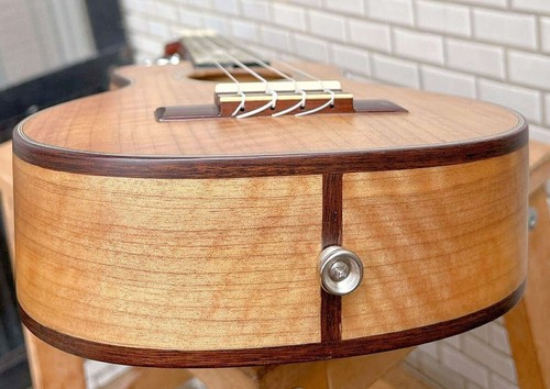 Alulu Solid Curly Maple Cat Inlaid Concert Ukulele Hard Case UPC132 - Picture 13 of 16