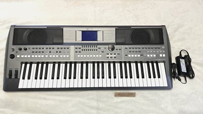 キーボード　YAMAHA PSR-S670 ヤマハ | PSR-S670 - ポータブルキーボード - 概要