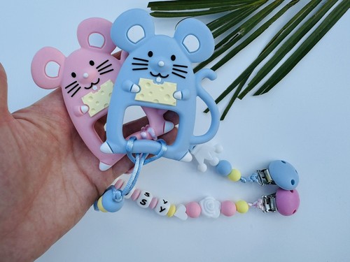 Personalized Pacifier Clip - Gift Baby Shower - Baby Girl/ Baby Boy - Picture 2 of 5