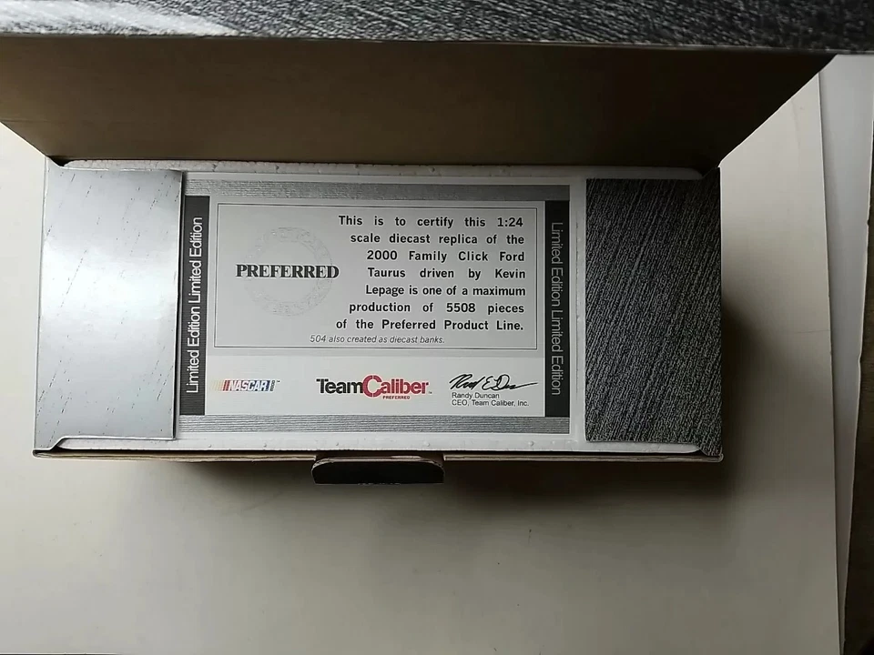Kevin Lepage #16 2000 Taurus Family Click 1:24 Team Calibre Preferido Nuevo en Caja  Foto 4 de 4