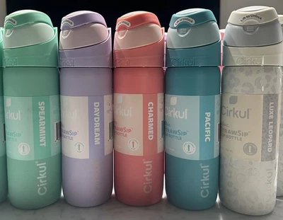 Cirkul 26oz Straws up Flip Bottle