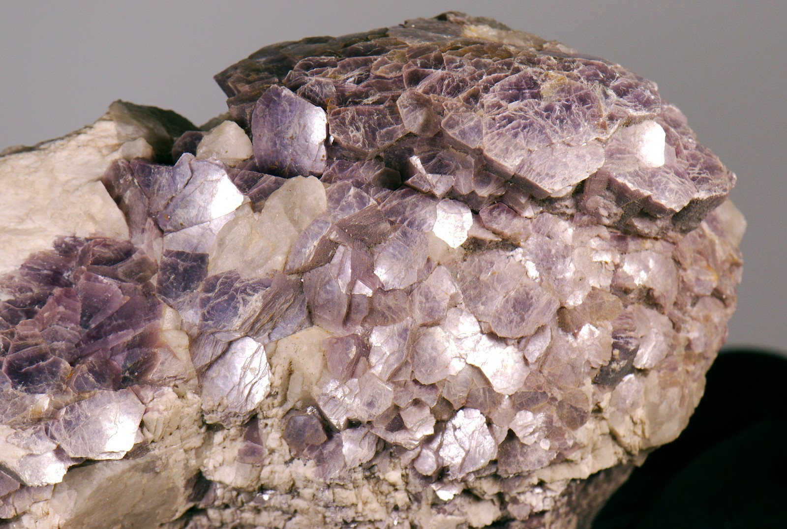 Mineral - Lepidolite (Minas Gerais, Brasile) - Lot. 1230