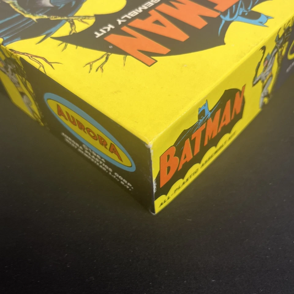 1964 Aurora Batman Complete Model Kit 467-149 - Image 4 of 4