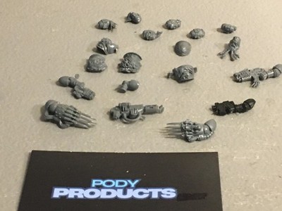 A39266 WARHAMMER 40K SPACE MARINES WOLVES BITS LOT MIXED ARMS HEADS GW