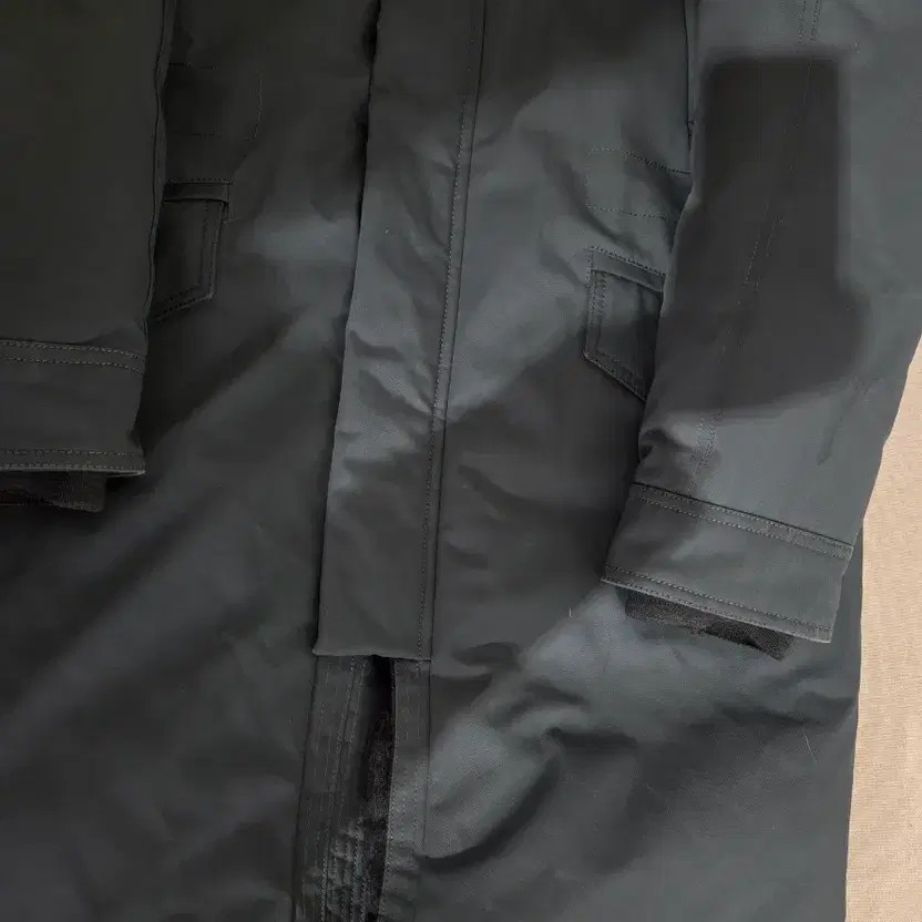 Solid Homme Goose Down Puffer Jacket - Size 110 - image 9