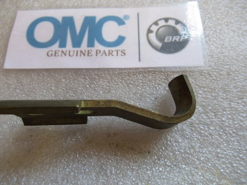 R8 Evinrude Johnson OMC 208252 0208252 Motor Cover Hook OEM New Factory Parts - 第 1/3 張圖片