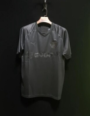 Original Borussia Dortmund Blackout Special Edition Kit Men's