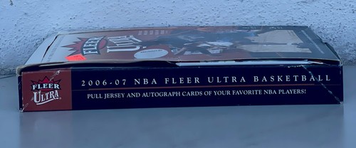 2006-07 Fleer Ultra NBA Baloncesto Hobby Pack 8 Tarjetas LEBRON JAMES TINTA FRESCA EMBALAJE ORIGINAL - Imagen 11 de 22