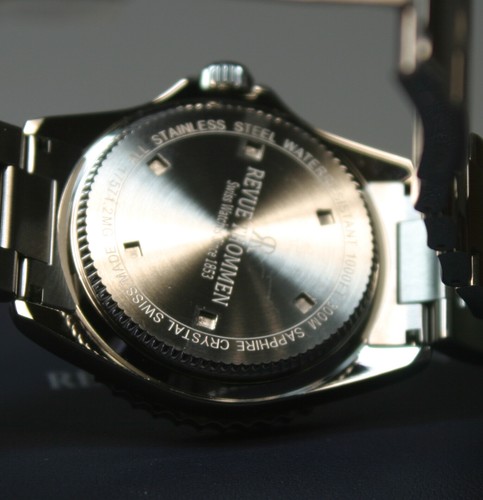 Revue Thommen DIVER (300m) Automatik silber/rot Ref.: 17571.2126 ungetragen - Bild 9 von 11