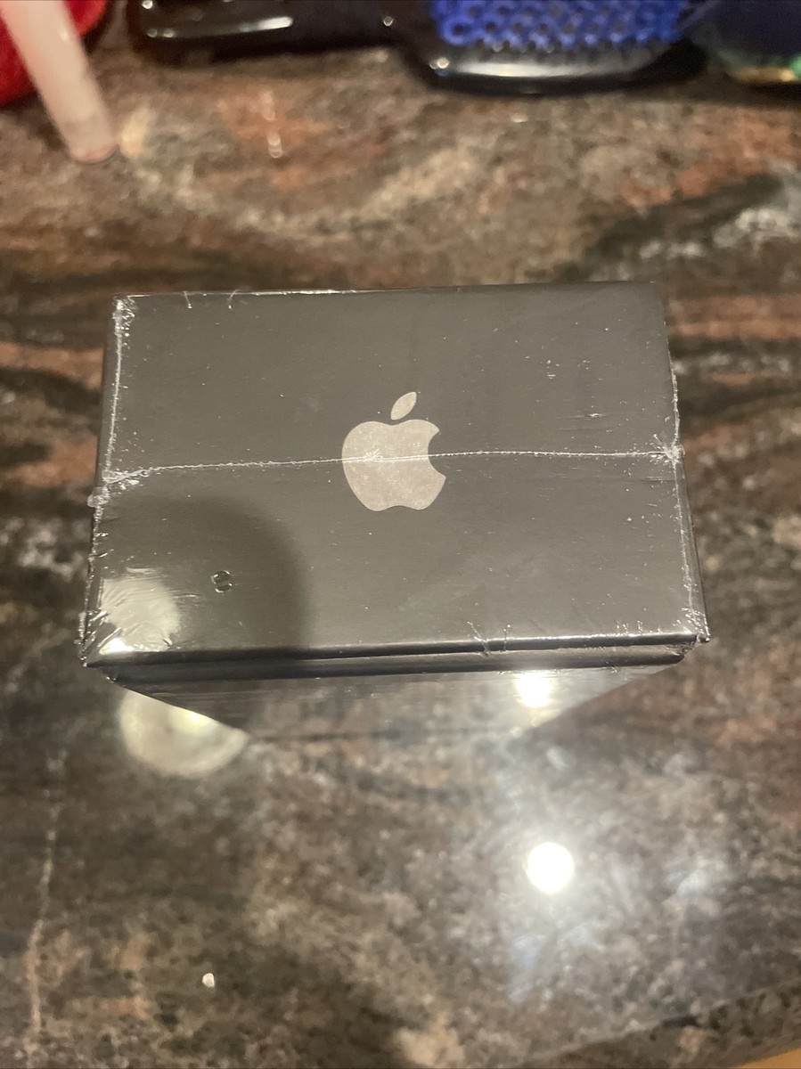 BRAND NEW IPHONE 3GS 32GB BLACK FACTORY SEALED. COLLECTOR