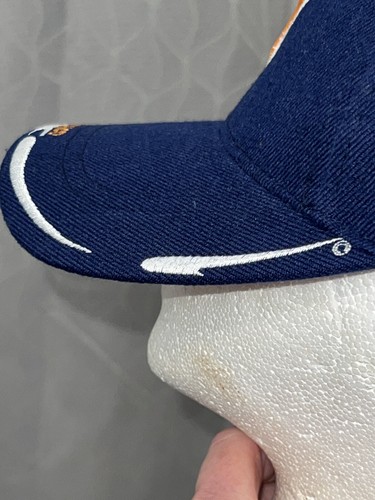 Berretto Bronco lana acrilica blu navy con ricamo unico arancione e bianco usato in ottime condizioni - Foto 10 di 13