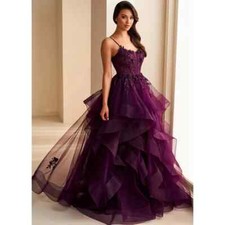 Elegant Spaghetti strap Applique Evening Dresses Zipper Back Floor Length