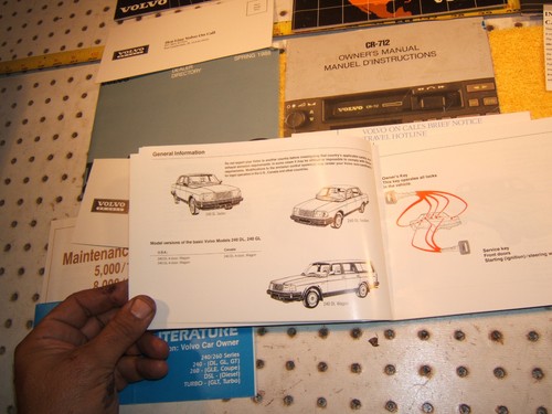 Volvo 1988 240 Owners's OEM 1 set of 10 Manuals / Papers Volvo Blue OEM 1 Pouch - Bild 6 von 12
