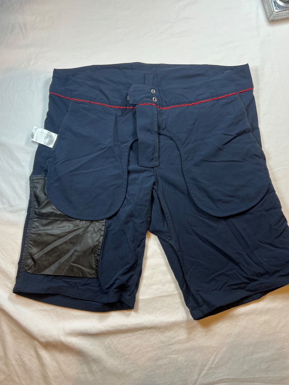 Foto 21 di 24