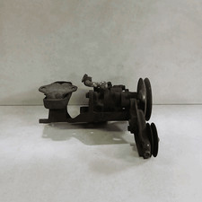 4431035500 Pompe de direction assistée  TOYOTA LAND CRUISER 3.0 TD KZJ90 SUV