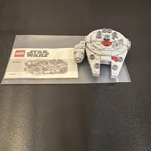 LEGO Star Wars: Millennium Falcon Mini-Build (30708)