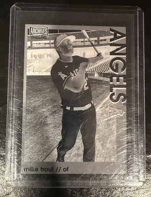 2022 Topps Archives Mike Trout Reverse Negative SP # d 1/25