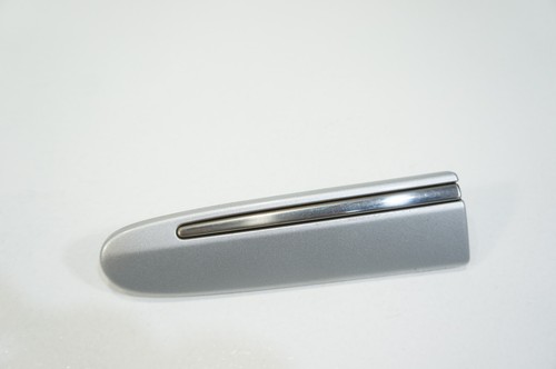 03-09 mercedes w211 e320 DRIVER side fender molding panel trim SILVER 2116902762 - Picture 4 of 12