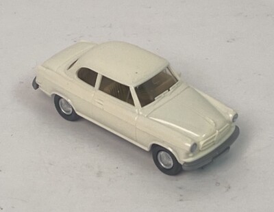 Wiking Germany HO 1:87 Veteran Borgward Isabella White