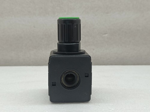 NEW BOSCH 0 821 302 400 / 0821302400 PRESSURE REGULATOR /W GAUGE 0-16 BAR - Picture 6 of 13