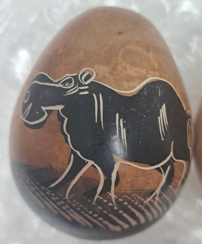 4 uova di roccia dipinte con disegni animali africani rinoceronte, ippopotamo, zebra e bianco 2,5"ish - Foto 4 di 11