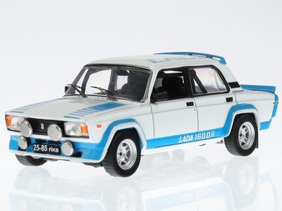 Lada 2105 VFTS Rally 1983 white diecast model car CLC398 IXO 1:43
