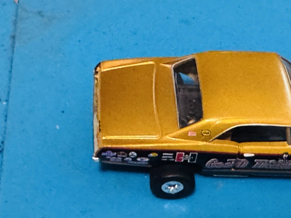 MoDEL MoToRING Aurora Geeto Tiger Pontiac GTO T-jet Gold Black White Works - Image 2 of 4