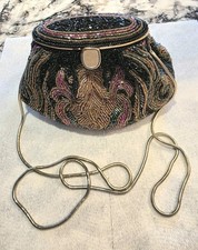 VINTAGE LA REGALE BEADED HANDBAG/PURSE Pouch Purse Snake Chain Great Condition