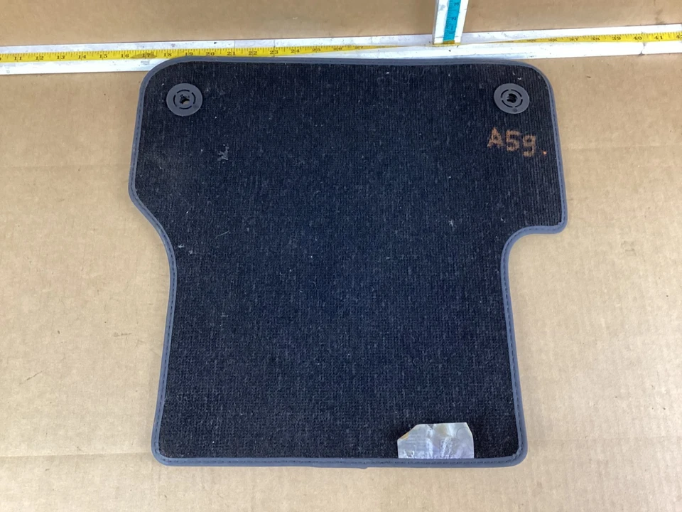 Audi A7 Quattro 2012-2018 parte trasera derecha segunda fila segundo piso alfombrilla revestimiento fabricante de equipos originales Foto 3 de 4